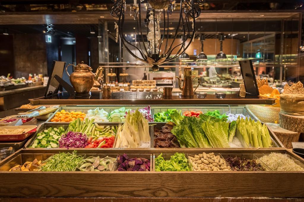Palais De Chine Hotel Тайбей Екстер'єр фото Salad bar